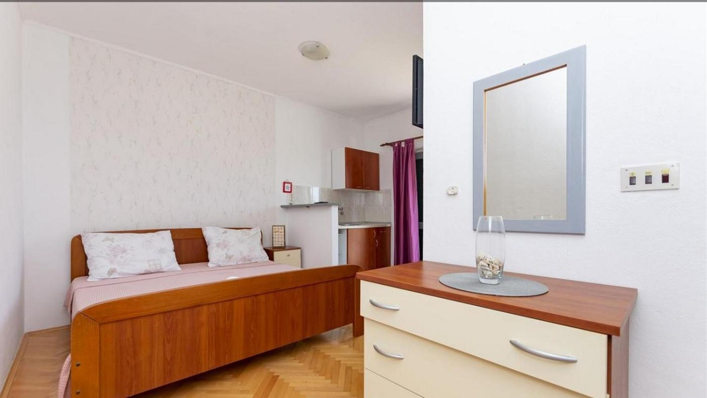 Apartments By The Sea Lokva Rogoznica, Omis - 18638 客房 照片
